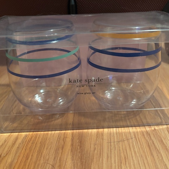 kate spade Other - NWT Set of 2 Kate Spade wine glasses